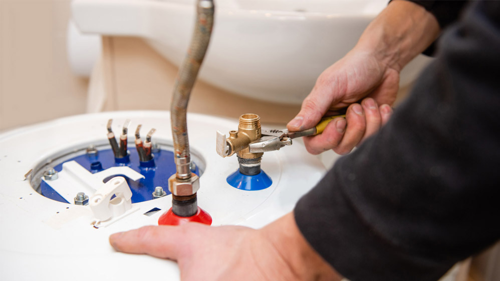 Water Heater Repair in El Brazil